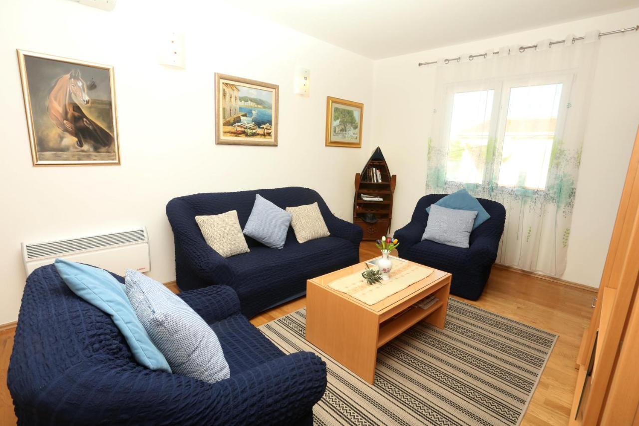 Apartments Sikirica Trogir Luaran gambar