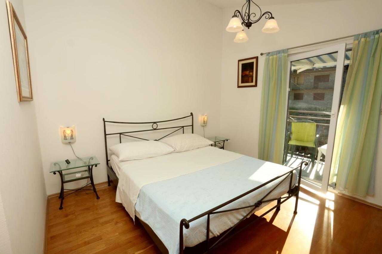 Apartments Sikirica Trogir Luaran gambar