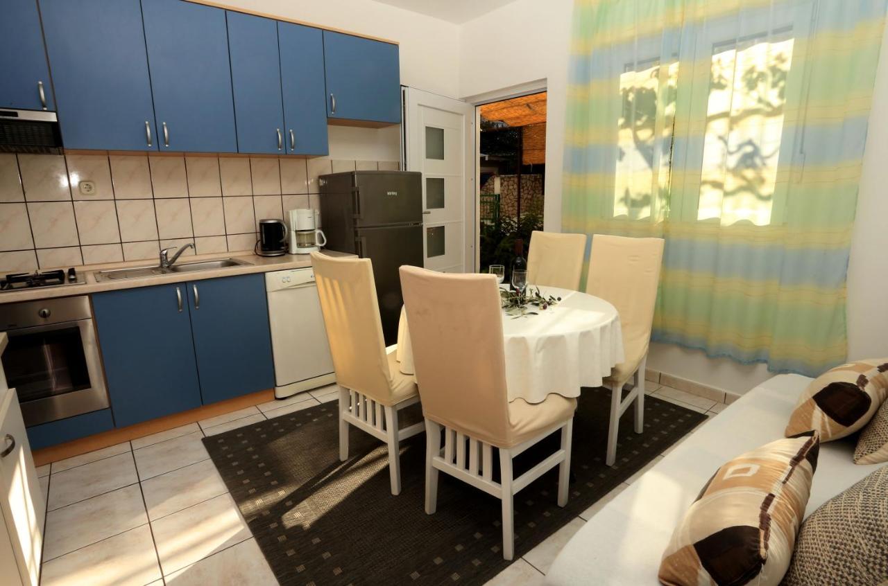 Apartments Sikirica Trogir Luaran gambar
