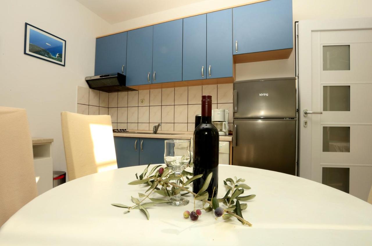 Apartments Sikirica Trogir Luaran gambar